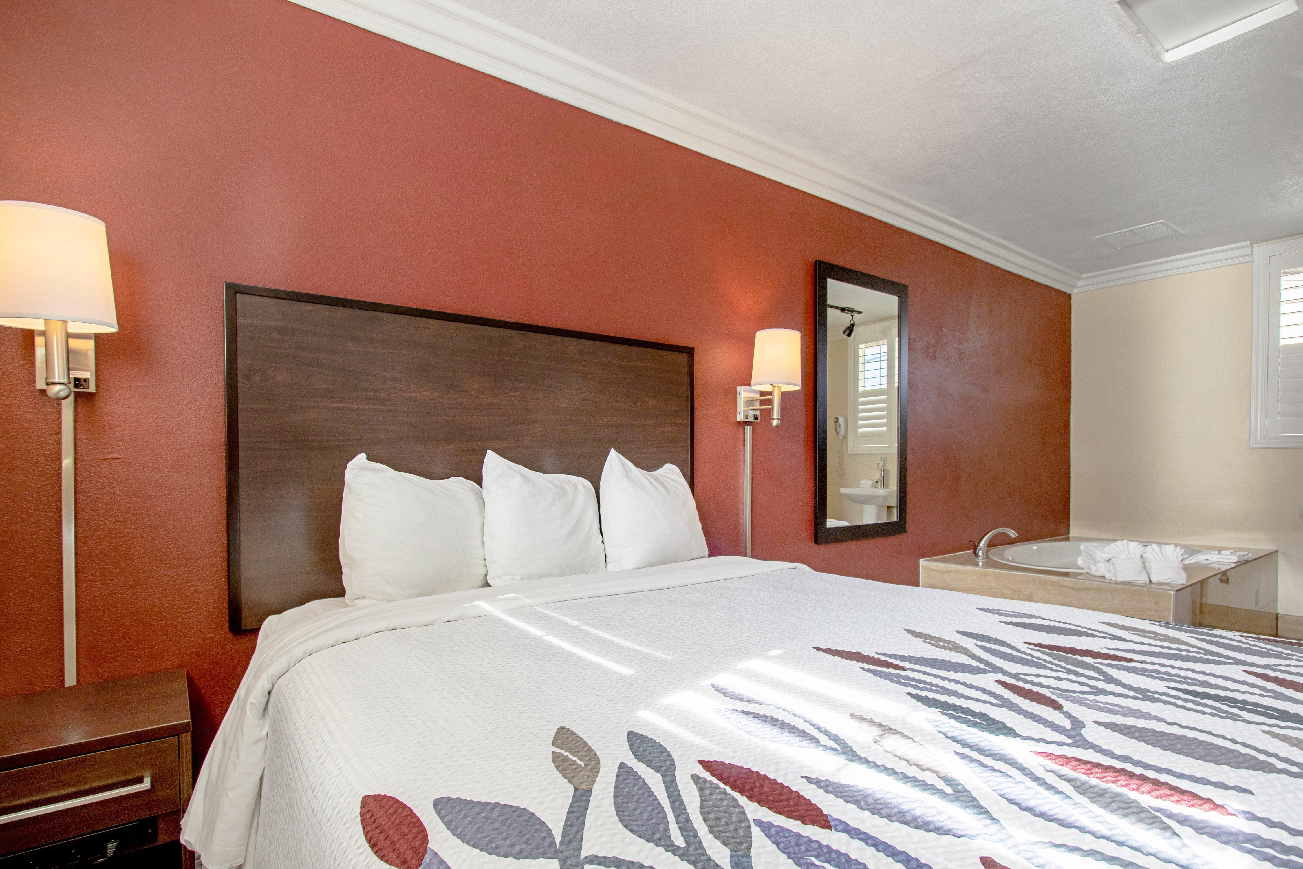 Americas Best Value Inn & Suites Monterey Exterior foto